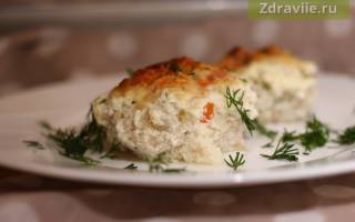 Котлеты из куриного филе и свиного гуляша с моцареллой в духовке в сметанном соусе