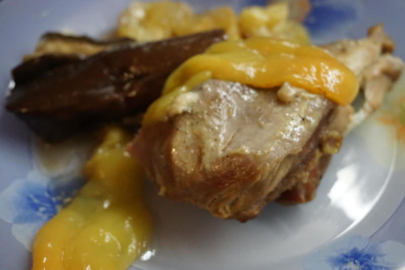 Голень индейки запечённая с овощами в мультиварке рецепт