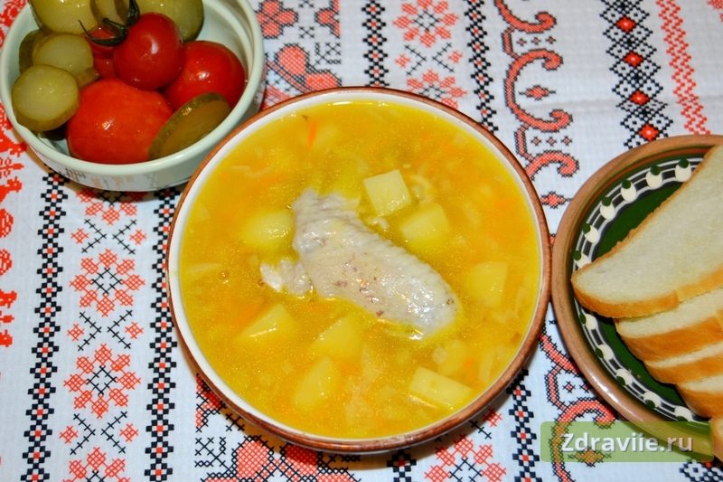 Гороховый суп на курином бульоне в мультиварке